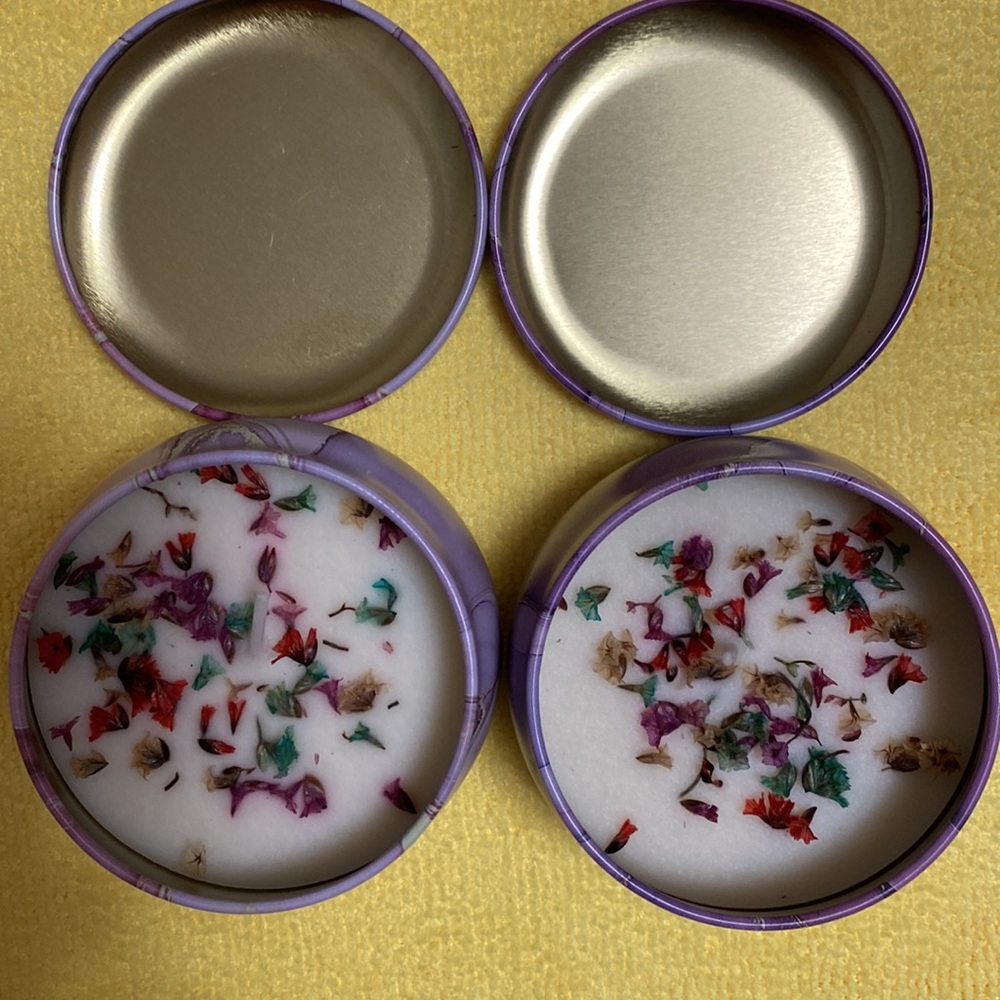 Two candles fresh smells, metal box - Picture 6 of 8